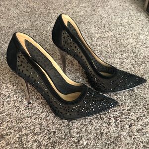 Black sparkle pump with chrome heel!